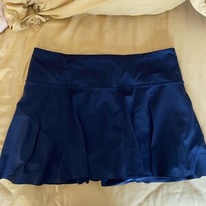 Athleta Ace Black Tennis Skort size L w 2 pockets & zip back pocket